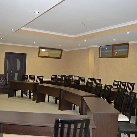 Hotel Grand Palace Achalciche Zewnętrze zdjęcie